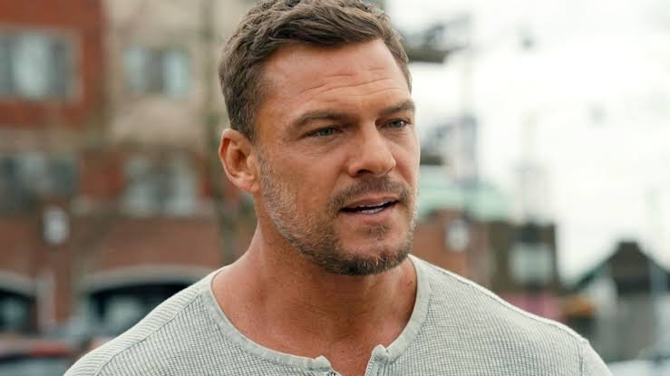 alan ritchson